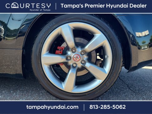 Used 2008 Nissan 350Z Touring image 5
