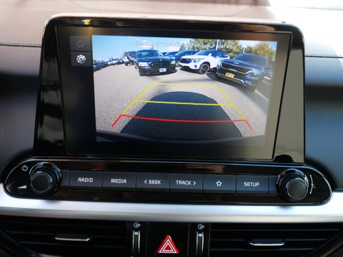 Certified 2023 Kia Forte LXS w/ LXS Technology Package image 27