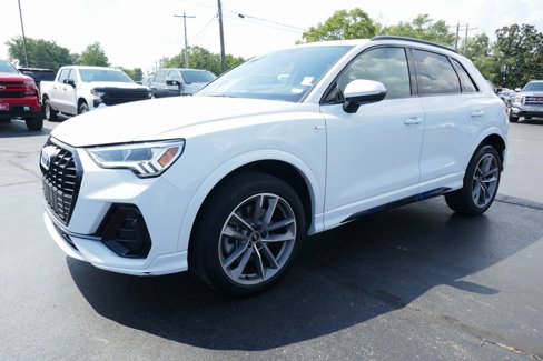 Used 2022 Audi Q3 2.0T Premium Plus w/ Premium Plus Package image 8