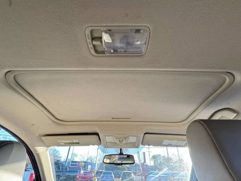 Used 2013 Nissan Rogue SL image 30