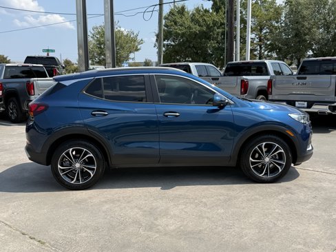 Used 2021 Buick Encore GX Select image 3