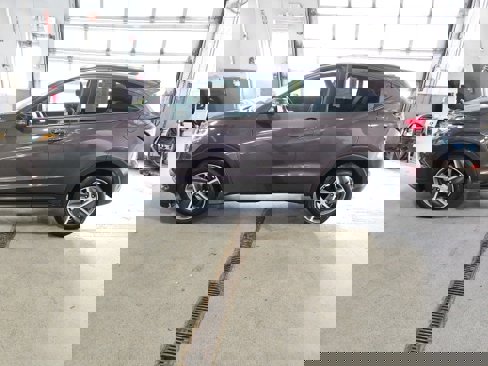 Used 2022 Honda HR-V EX image 1