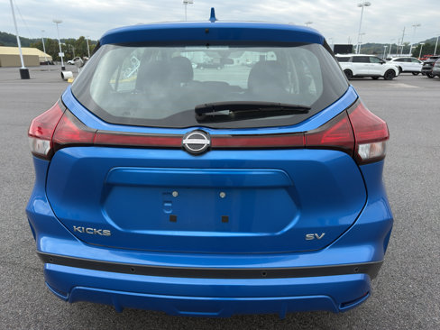 Used 2023 Nissan Kicks SV image 4