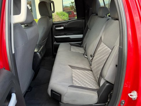 Used 2021 Toyota Tundra SR5 w/ TRD Off-Road Package image 14