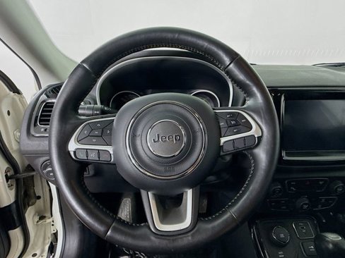 Used 2019 Jeep Compass Limited w/ Safety & Security Group image 11