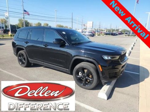 Certified 2023 Jeep Grand Cherokee L Laredo image 1