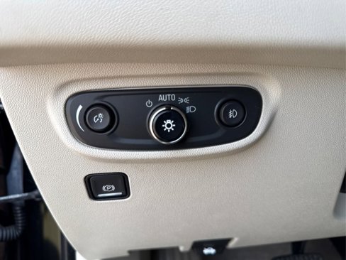 Used 2020 GMC Terrain Denali w/ Denali Premium Package image 28