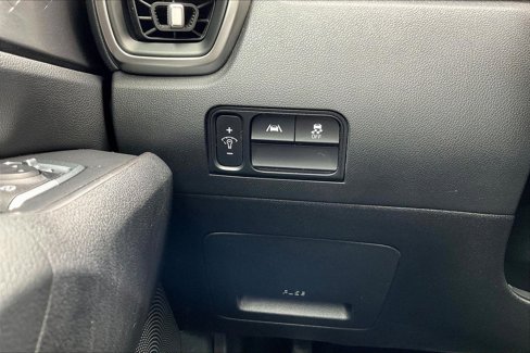 Used 2022 Kia Sorento LX image 32