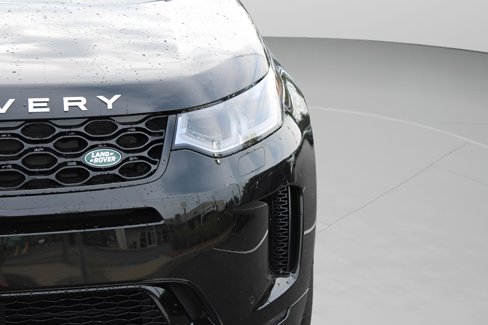 Certified 2025 Land Rover Discovery Sport S image 9