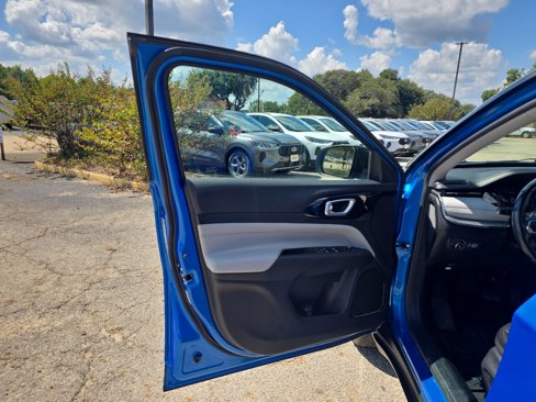 Used 2022 Jeep Compass Limited image 15