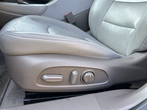 Used 2019 Chevrolet Malibu LT w/ Leather Package image 10