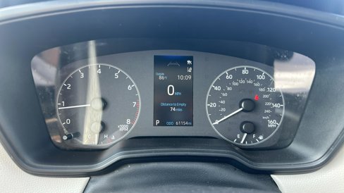 Used 2023 Toyota Corolla Cross L image 12