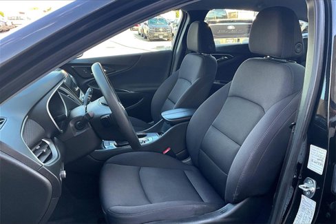 Used 2024 Chevrolet Malibu LT image 23