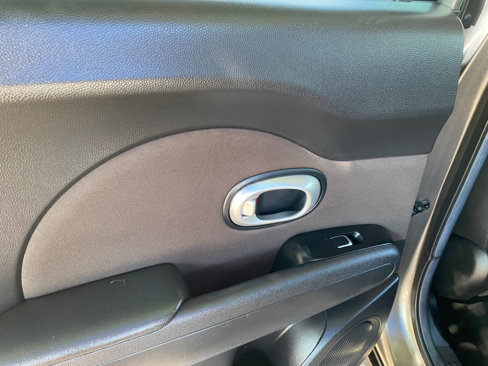Used 2019 Kia Soul + image 29