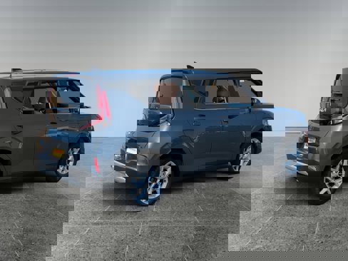 Used 2023 Kia Soul LX w/ LX Technology Package image 5