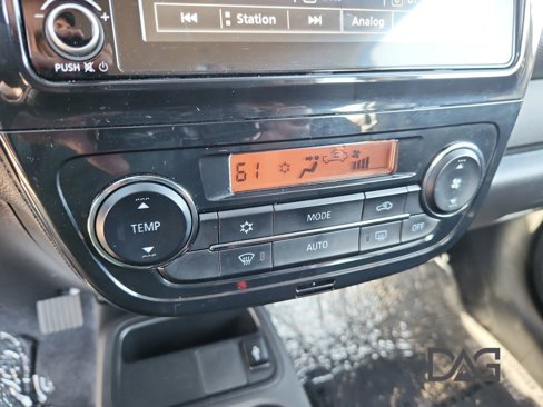 Used 2024 Mitsubishi Mirage ES image 33