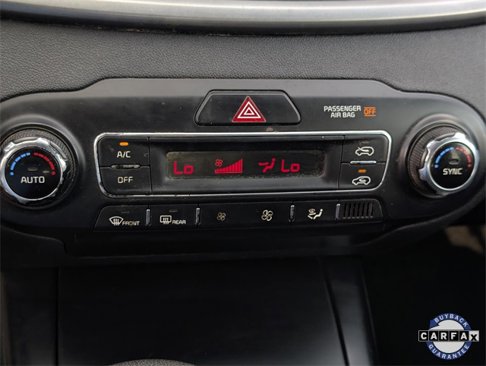 Used 2019 Kia Sorento LX image 17