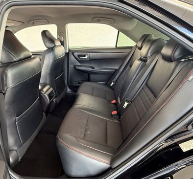 Used 2016 Toyota Camry SE image 16