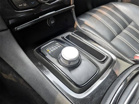 Used 2018 Chrysler 300 S w/ 300S Premium Group image 21