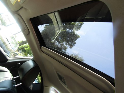 Used 2010 Nissan Altima 3.5 SR w/ Leather Pkg image 16