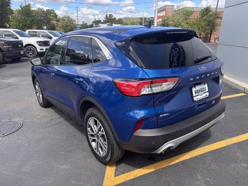Used 2022 Ford Escape SEL image 5