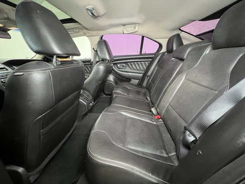 Used 2010 Ford Taurus Limited image 5