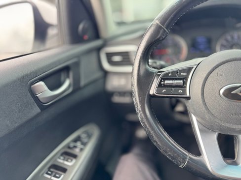 Used 2019 Kia Optima S w/ S Panoramic Sunroof Package image 7