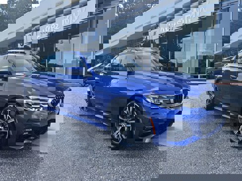 Used 2020 BMW 330i Sedan w/ M Sport Package image 1