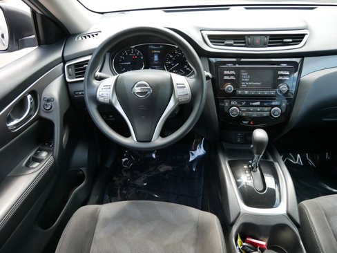Used 2015 Nissan Rogue SV image 13