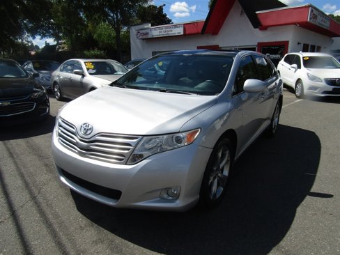 Used 2010 Toyota Venza AWD image 1