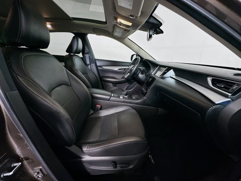 Used 2019 INFINITI QX50 Essential w/ Premium Heat Package image 33
