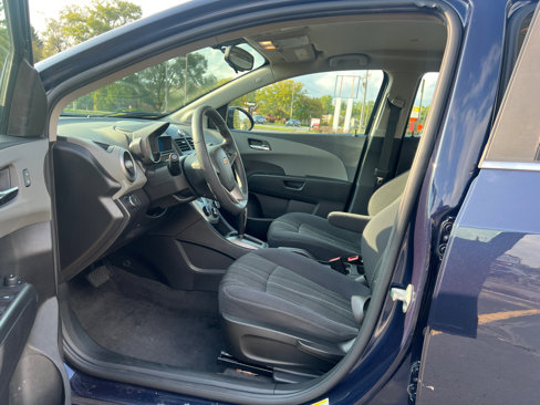Used 2015 Chevrolet Sonic LT image 14