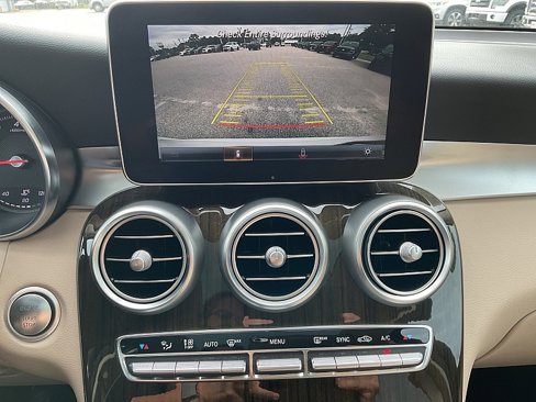 Used 2017 Mercedes-Benz GLC 300 image 18