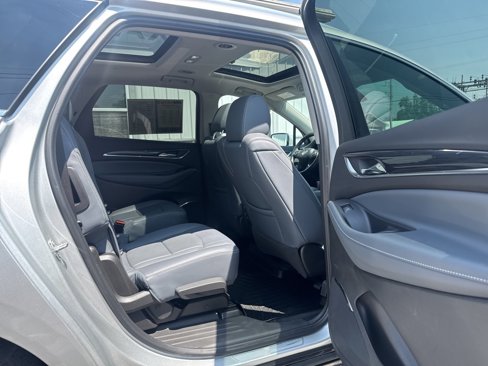 Used 2021 Buick Enclave Essence w/ Sound and Sites Package image 19