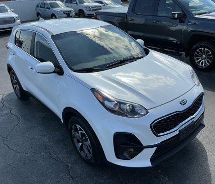 Used 2022 Kia Sportage LX image 4