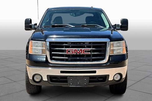 Used 2007 GMC Sierra 2500 SLT w/ Z71 Off-Road Package image 4
