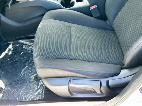 Certified 2017 Nissan Rogue Sport S image 18