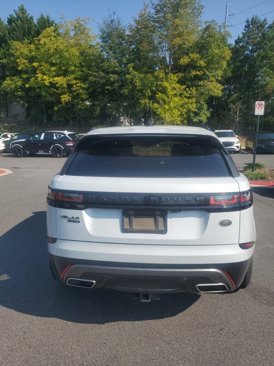 Used 2019 Land Rover Range Rover Velar R-Dynamic SE image 4