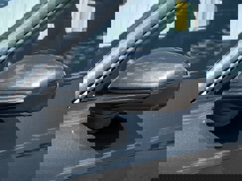 Certified 2022 Porsche Taycan image 15