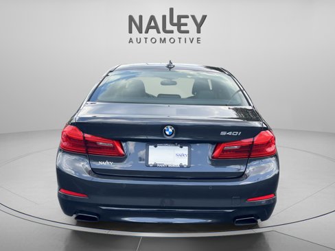 Used 2019 BMW 540i w/ Convenience Package image 4