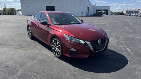 Used 2020 Nissan Altima 2.5 SR w/ Premium Package image 1