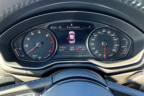 Used 2019 Audi A4 2.0T Premium image 25