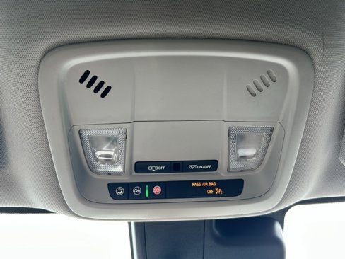 Used 2024 Chevrolet Malibu LS image 16