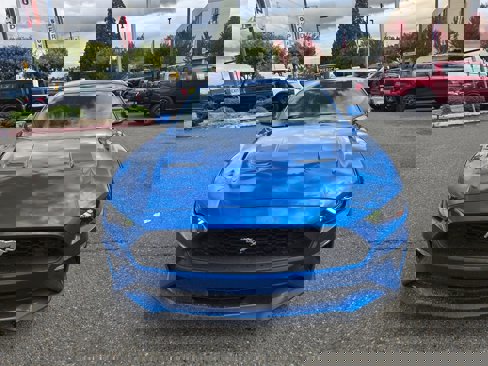 Used 2019 Ford Mustang Coupe image 2