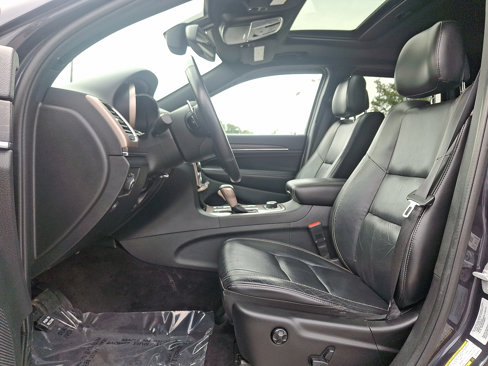 Used 2016 Jeep Grand Cherokee Limited image 13