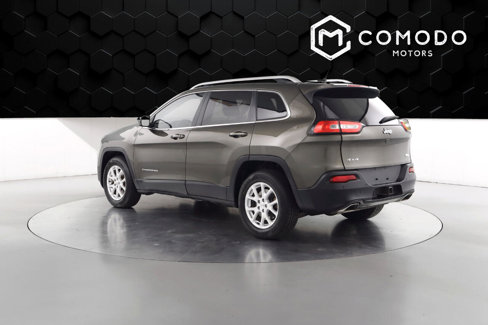 Used 2015 Jeep Cherokee Latitude w/ Comfort/Convenience Group image 5