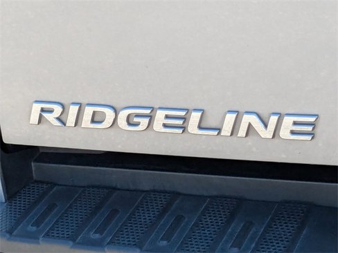 Used 2022 Honda Ridgeline Sport image 13
