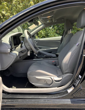 Used 2021 Hyundai Elantra SE image 12
