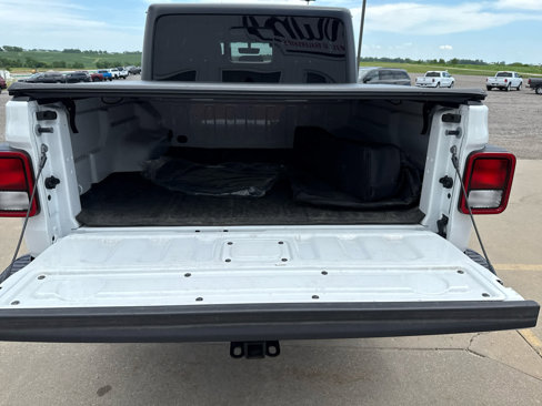 Used 2021 Jeep Gladiator Rubicon image 10