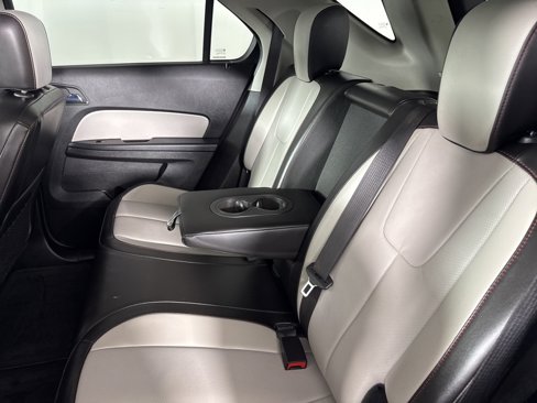 Used 2017 Chevrolet Equinox Premier w/ Enhanced Convenience Package image 30